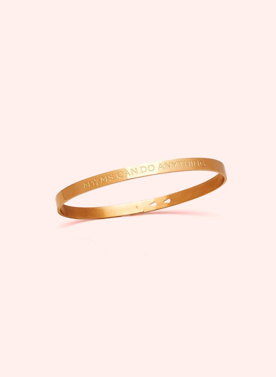 Moms Can Do Anything Armband • Gouden
